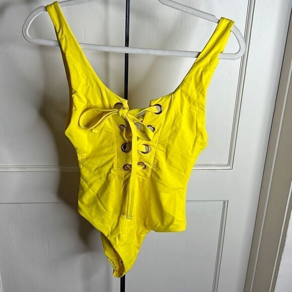 Dixperfect Women's Scoop Neck Lace Up High Cut Cheeky One Piece Swimwear Bathing - Picture 2 of 8